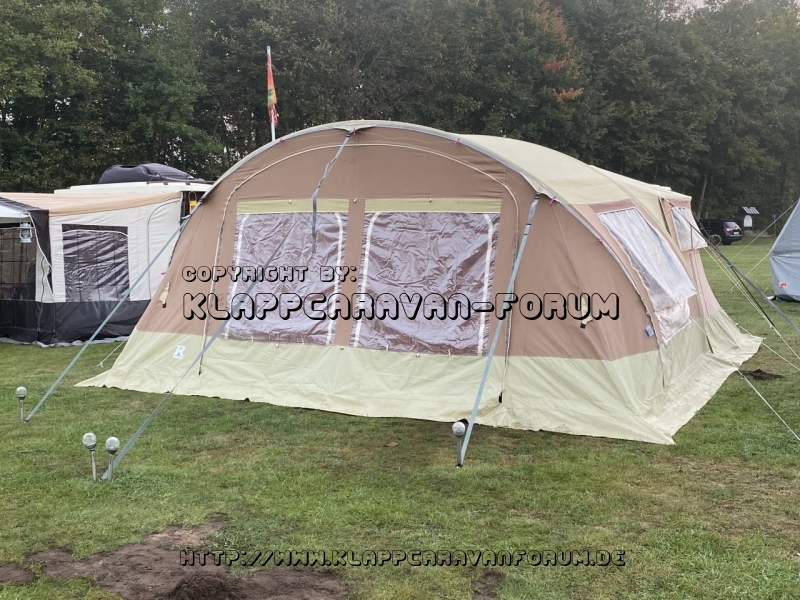 10A96EF0-65C7-433C-88C3-03408DBD643A