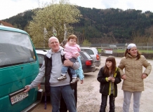 Camper bei Steine klopfen...1