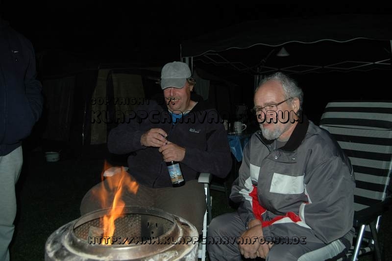 Oktoberfest - Abend I - An der Feuertonne
